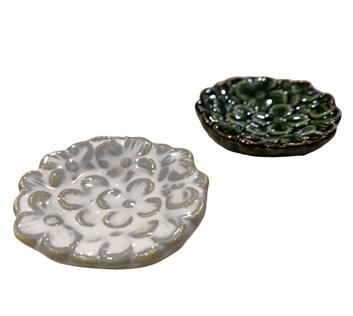 Minoyaki ware chopstick rest - blossom series (6 colors)