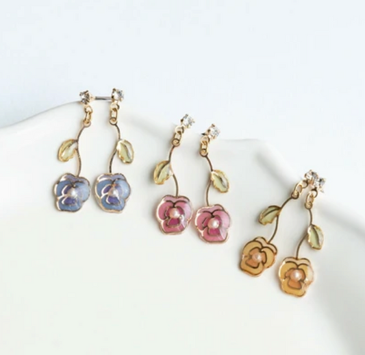 Flower earrings with titanium post (3 colors)