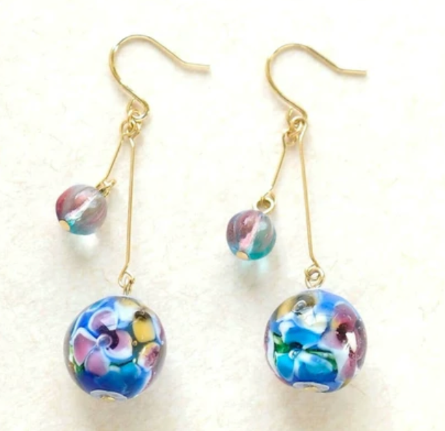 Glass bead earrings (4 colors)