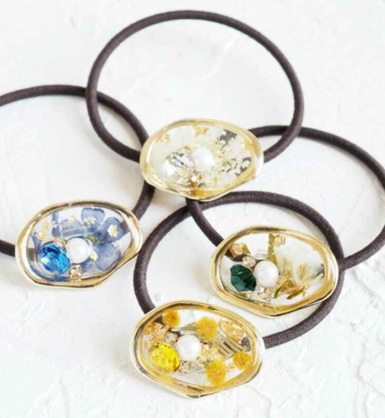 Birthday stone & dried flower hair band