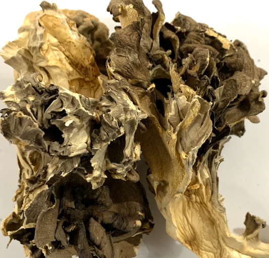 Non-irradiated organic maitake mushrooms 4oz (113g)