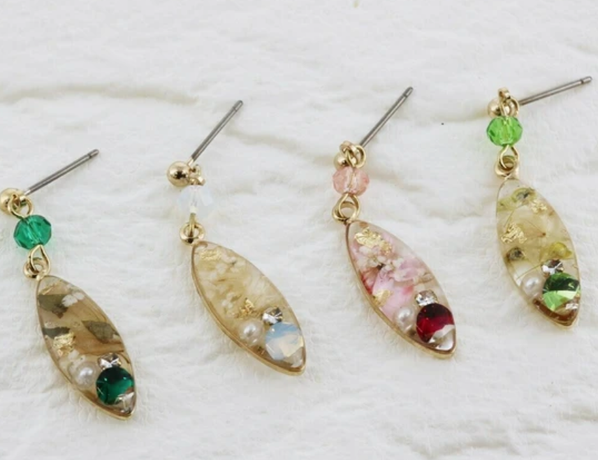 Birthday stone & dried flower earrings with titanium post