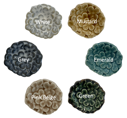 Minoyaki ware chopstick rest - blossom series (6 colors)