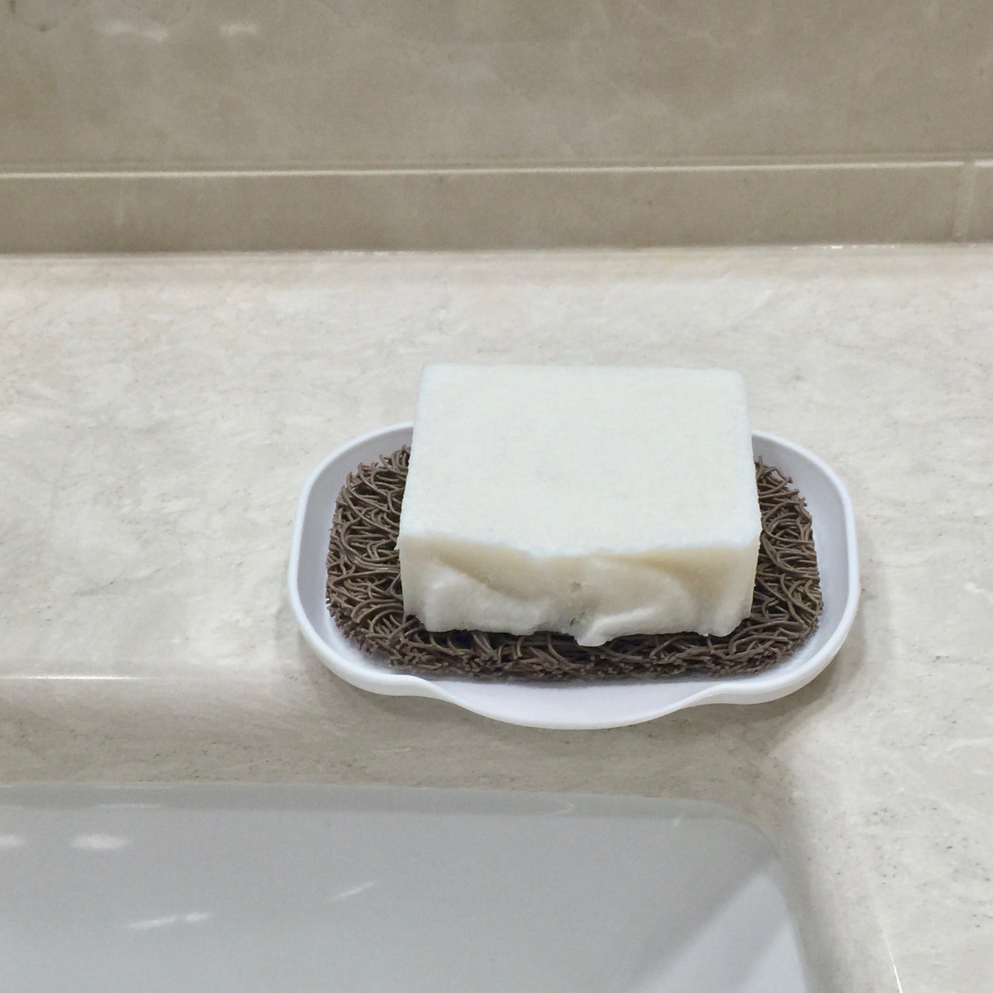 SeaLark white waterfall soap dish